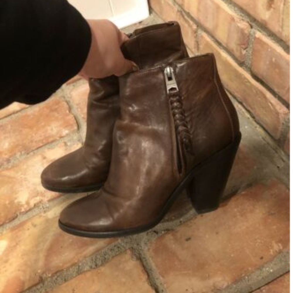 ALL SAINTS FULL BLACK LEATHER ANKLE BOOTS UK 7 EU
